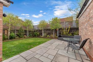 Photo 19- click for photo gallery